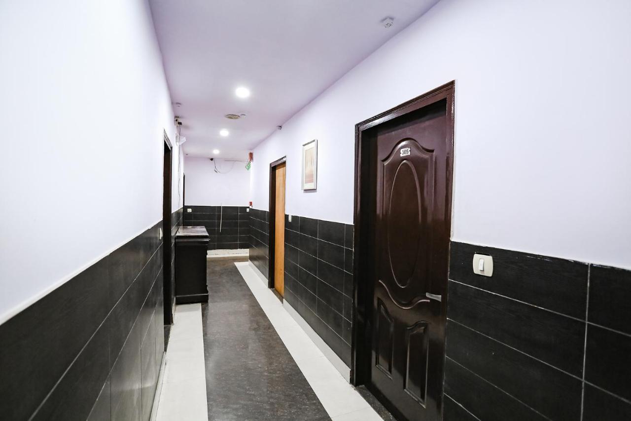 Fabhotel The Lazeez نيودلهي المظهر الخارجي الصورة