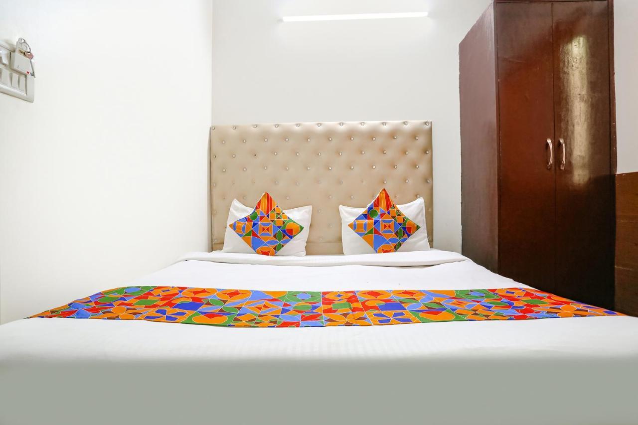 Fabhotel The Lazeez نيودلهي المظهر الخارجي الصورة